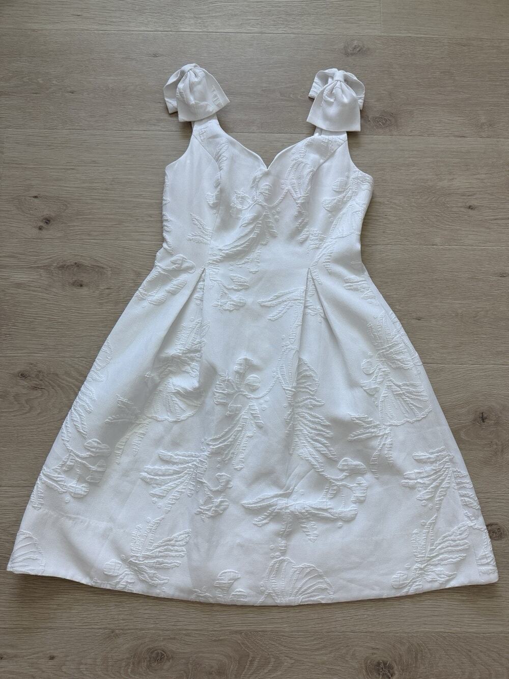 Lilly Pulitzer Linnet Jacquard Bow Dress Women’s 2 White Mini Fit and Flare